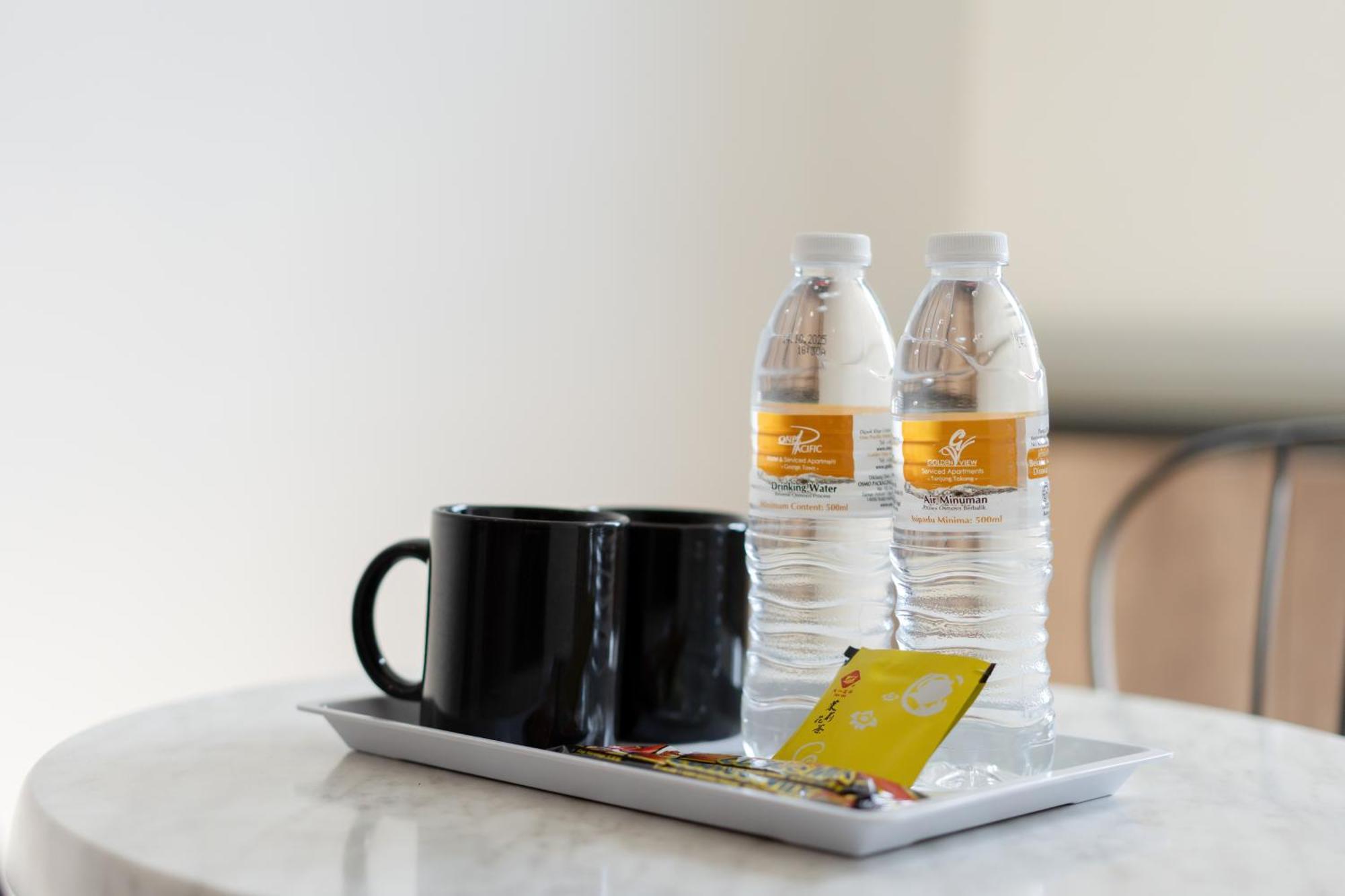 Golden View Serviced Apartments Tanjung Tokong Екстер'єр фото
