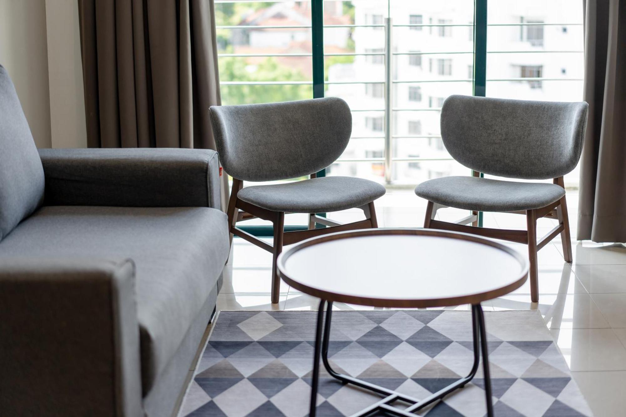 Golden View Serviced Apartments Tanjung Tokong Екстер'єр фото