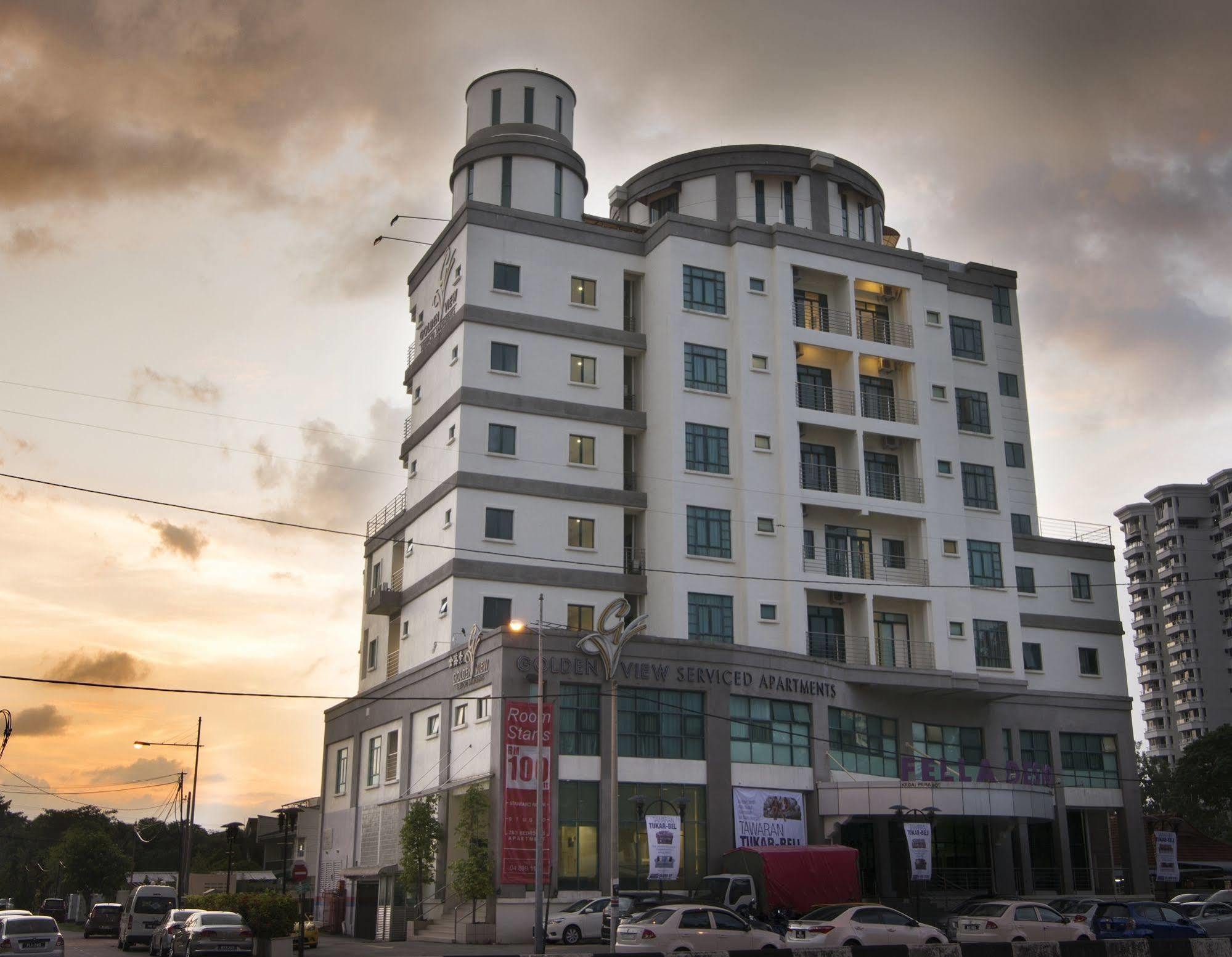 Golden View Serviced Apartments Tanjung Tokong Екстер'єр фото